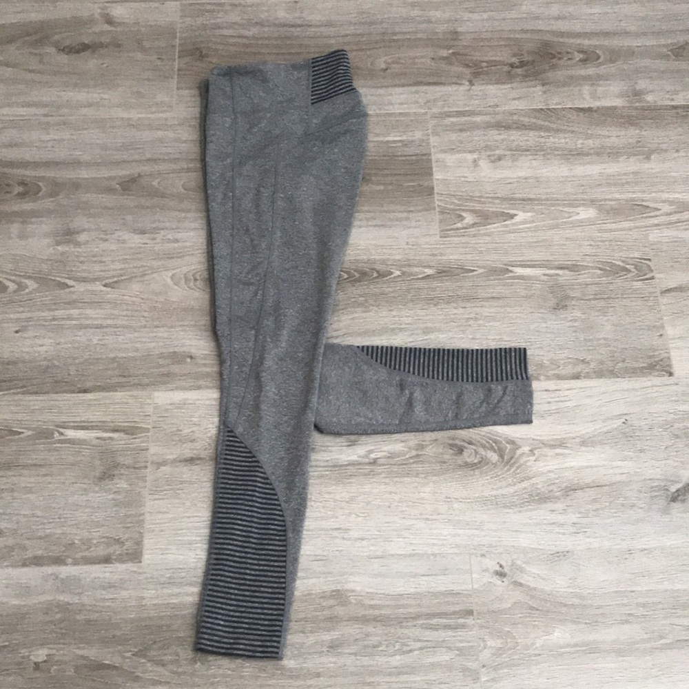 ❤️3X20 MPG Sport Women  Stripes Inserts Grey Active Leggings | M